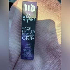 Urban Decay all nighter face primer long wear foundation GRIP💜💜